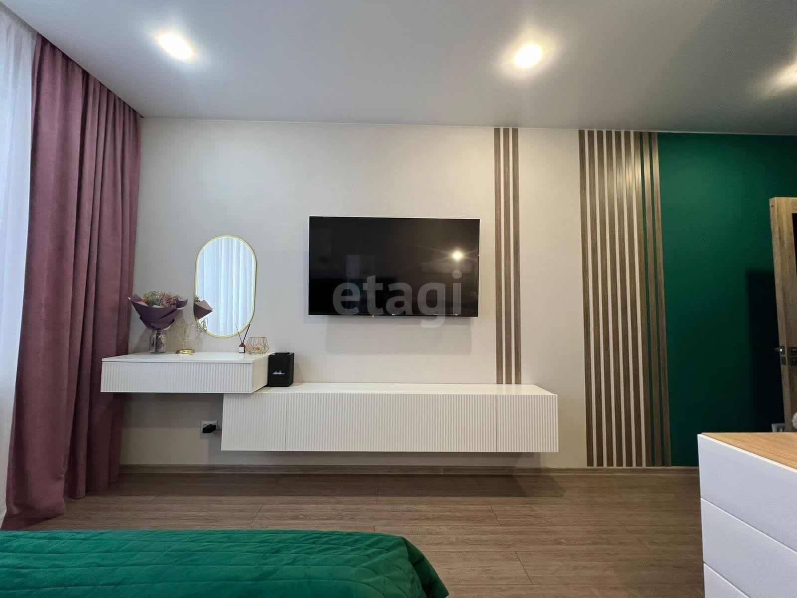 Продажа 3-комнатной квартиры, Южно-Сахалинск, Сахалинская область,  Южно-Сахалинск