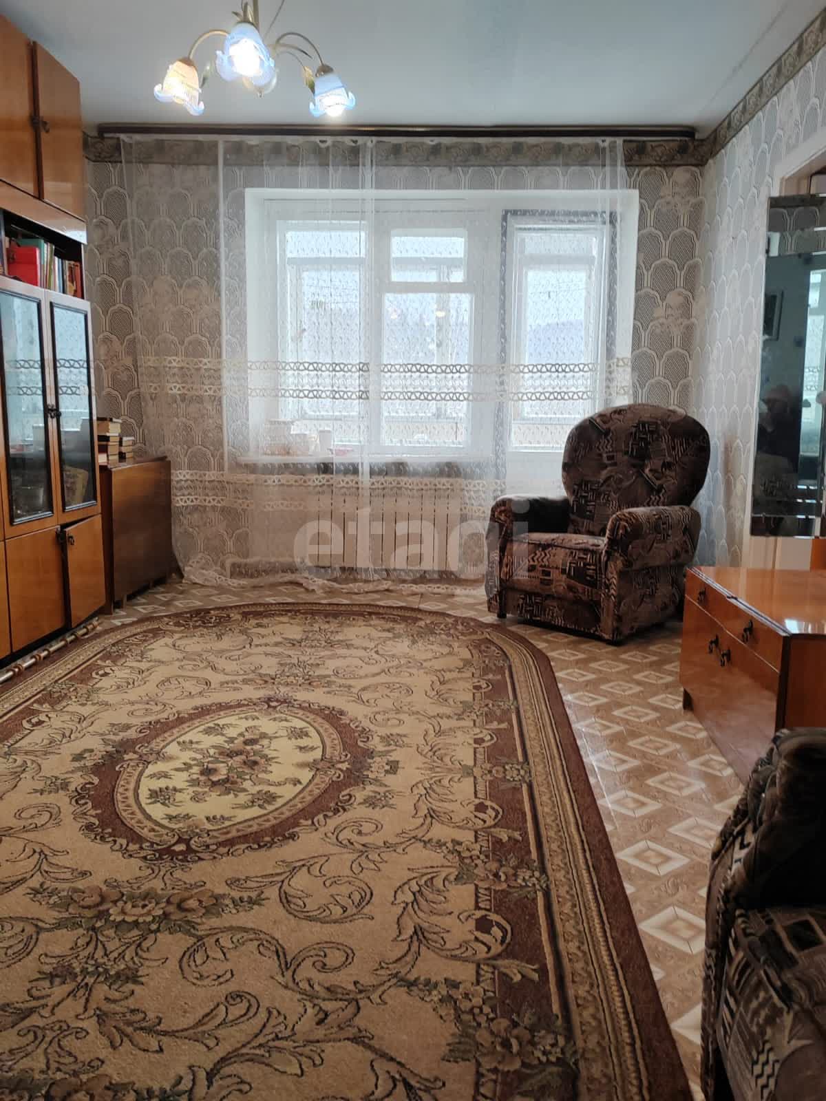 Продажа 4-комнатной квартиры, Южно-Сахалинск, Сахалинская область,  Южно-Сахалинск