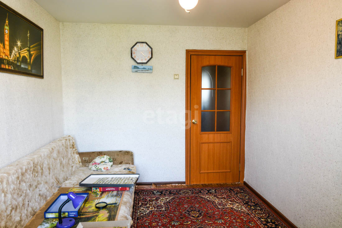 Продажа 4-комнатной квартиры, Южно-Сахалинск, Сахалинская область,  Южно-Сахалинск