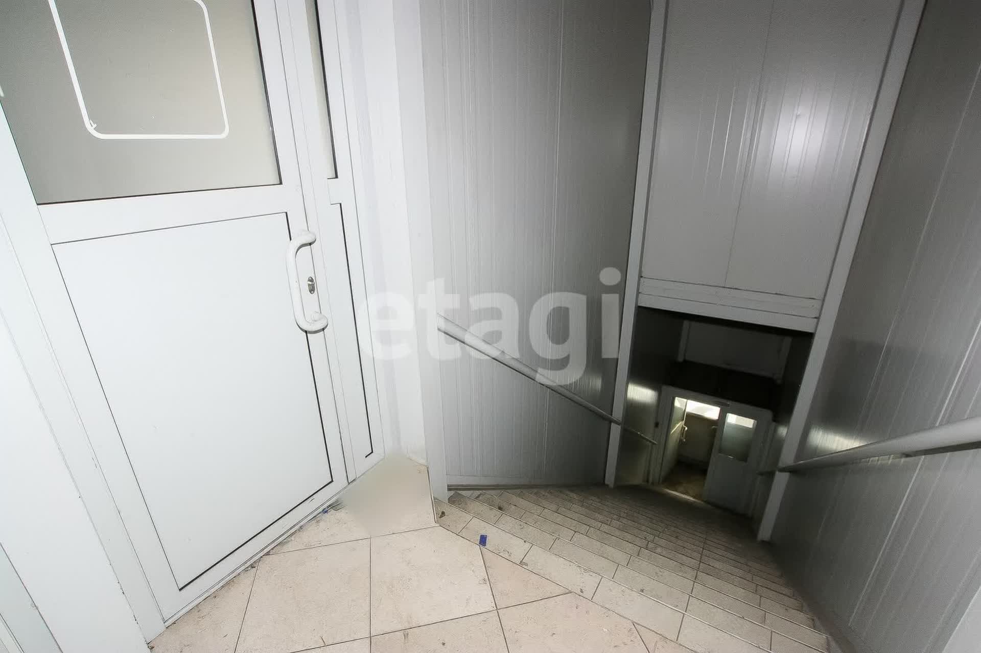 Аренда коммерческой недвижимости, 1935м <sup>2</sup>, Улан-Удэ, Бурятия,  Улан-Удэ