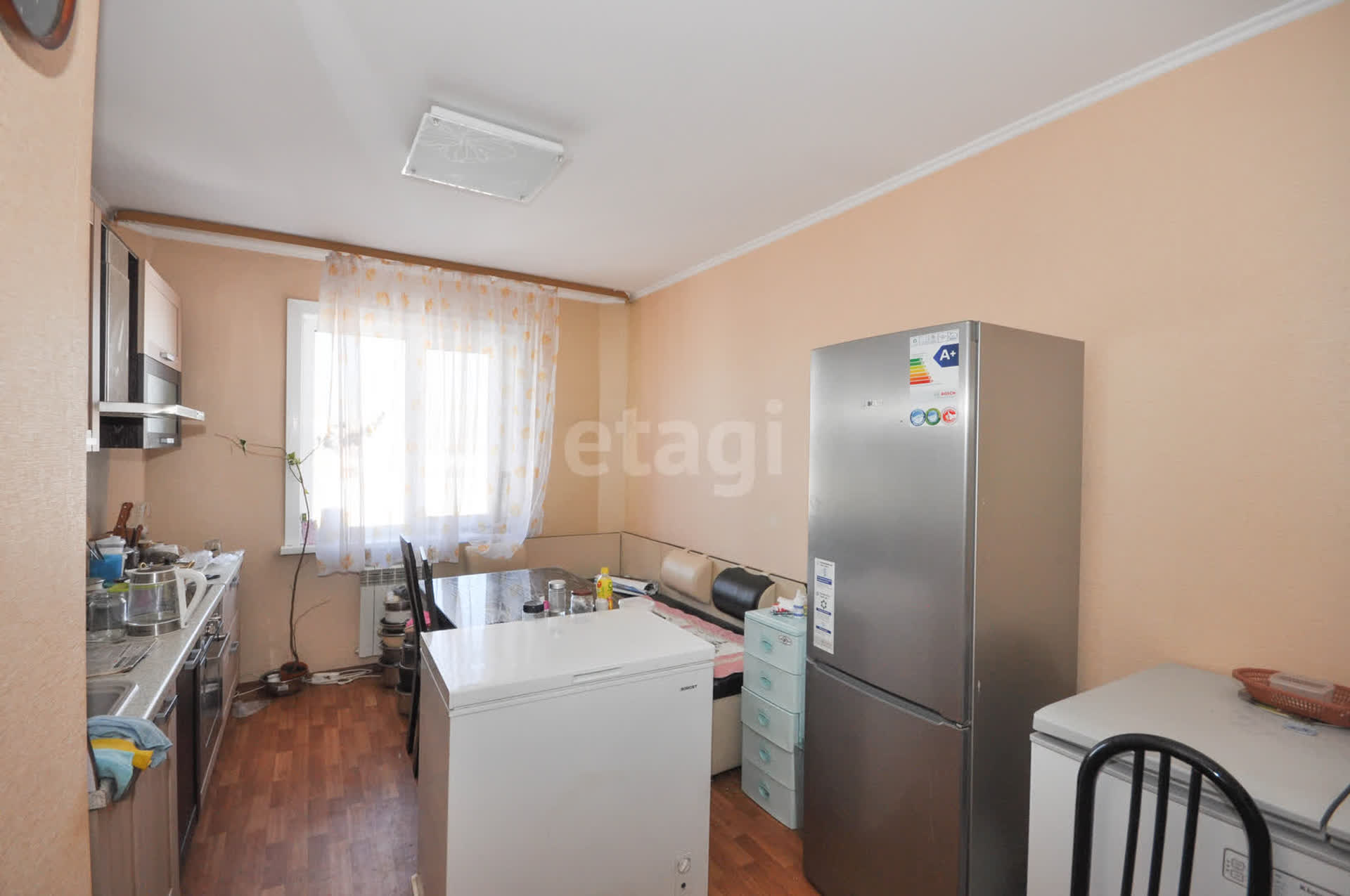 Продажа 4-комнатной квартиры, Южно-Сахалинск, Сахалинская область,  Южно-Сахалинск