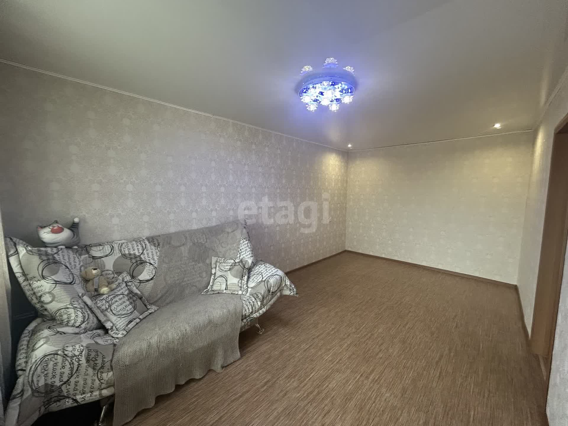 Продажа 2-комнатной квартиры, Комсомольск-на-Амуре, Интернациональный пр-т,  15 к 4