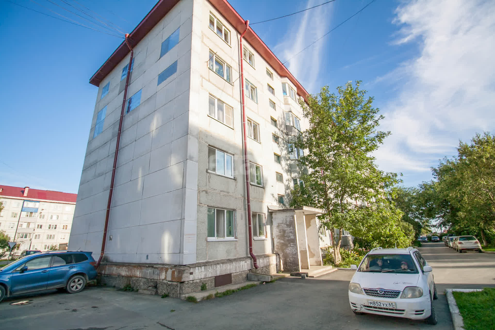 Продажа 2-комнатной квартиры, Южно-Сахалинск, Сахалинская область,  Южно-Сахалинск