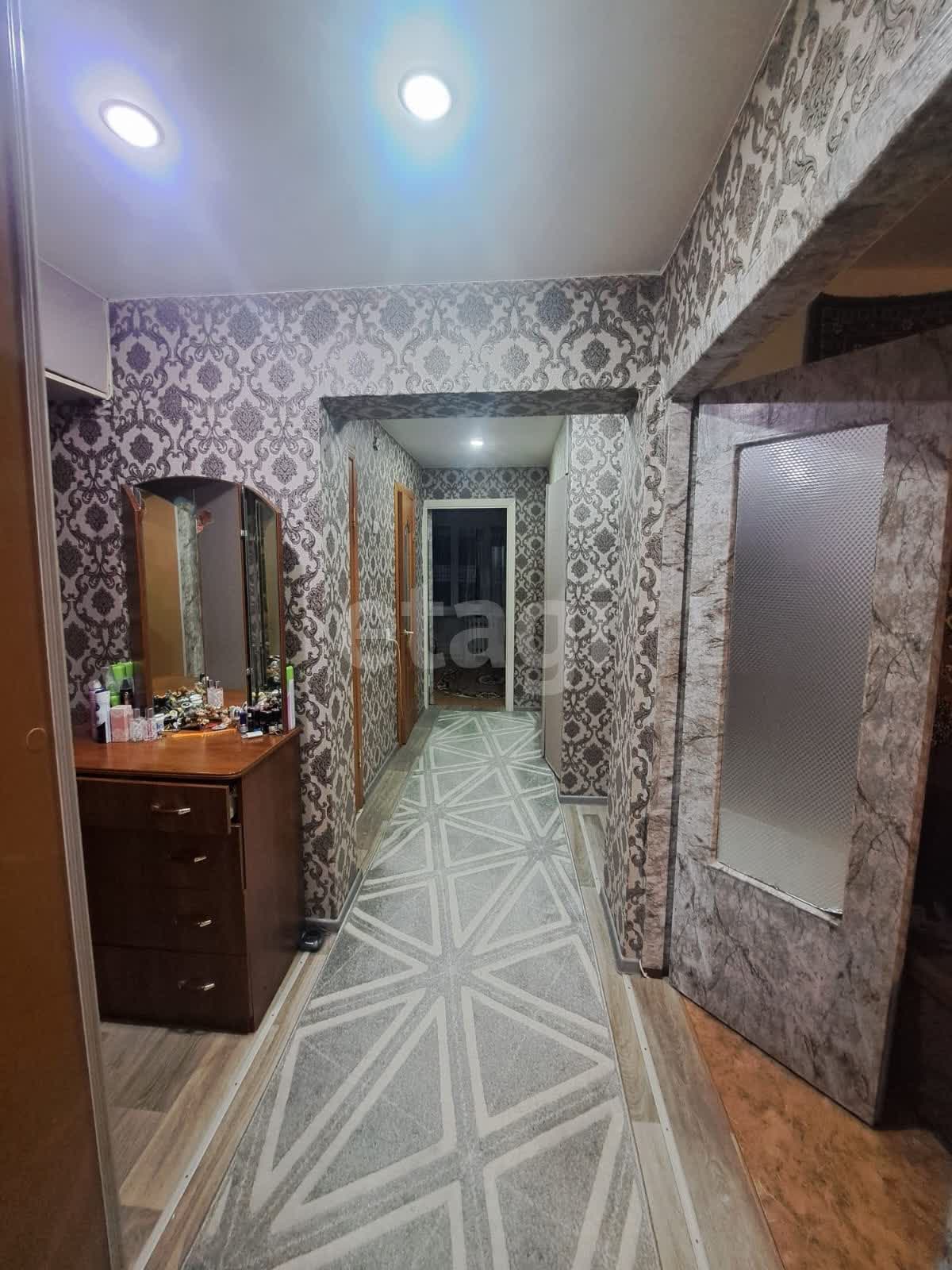 Продажа 3-комнатной квартиры, Южно-Сахалинск, Сахалинская область,  Южно-Сахалинск