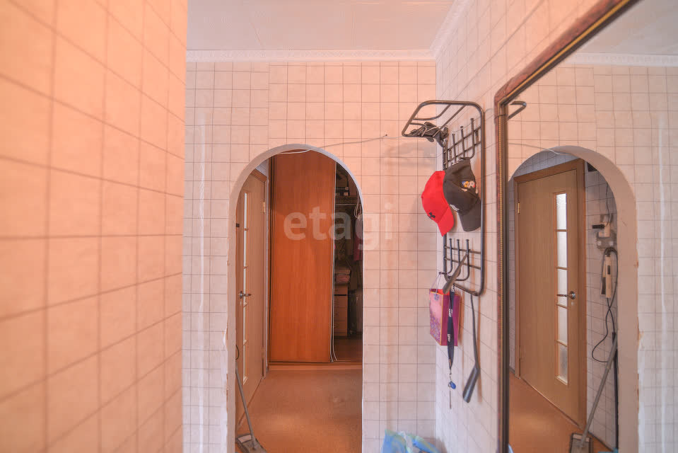 Продажа 2-комнатной квартиры, Южно-Сахалинск, Сахалинская область,  Южно-Сахалинск