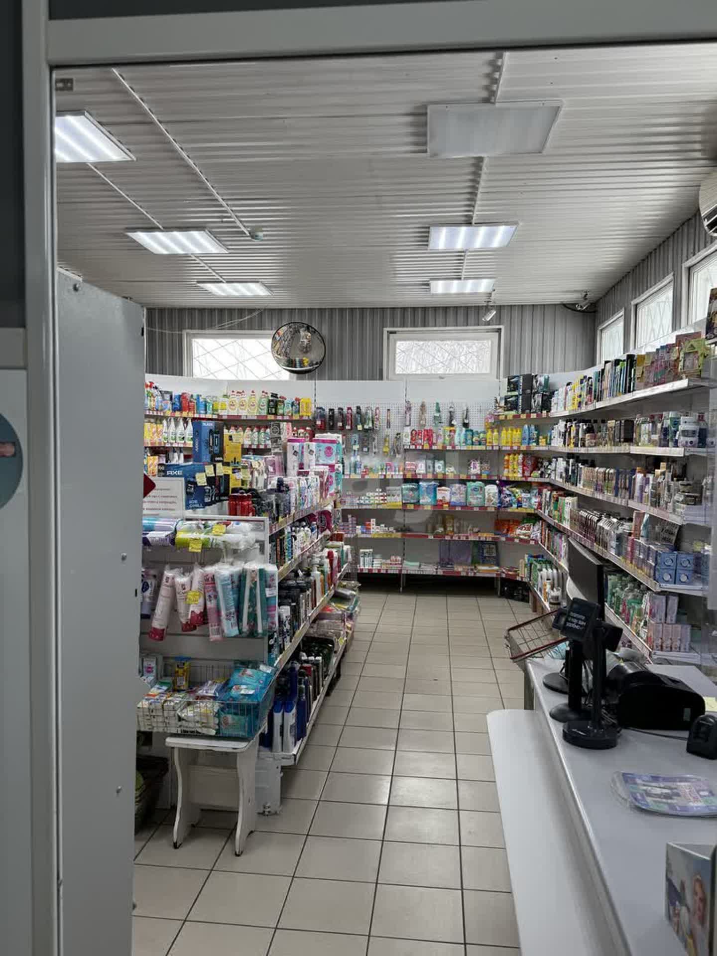 Продажа коммерческой недвижимости, 266м <sup>2</sup>, Улан-Удэ, Бурятия,  Улан-Удэ