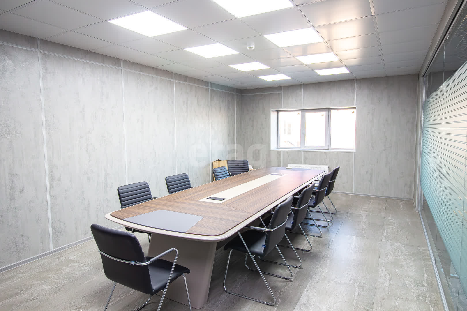 Аренда коммерческой недвижимости, 158м <sup>2</sup>, Новый Уренгой, Ямало-Ненецкий АО,  Новый Уренгой