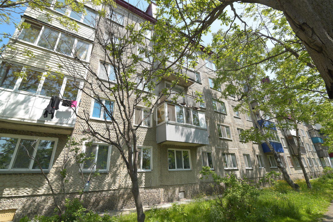 Продажа 3-комнатной квартиры, Южно-Сахалинск, Сахалинская область,  Южно-Сахалинск