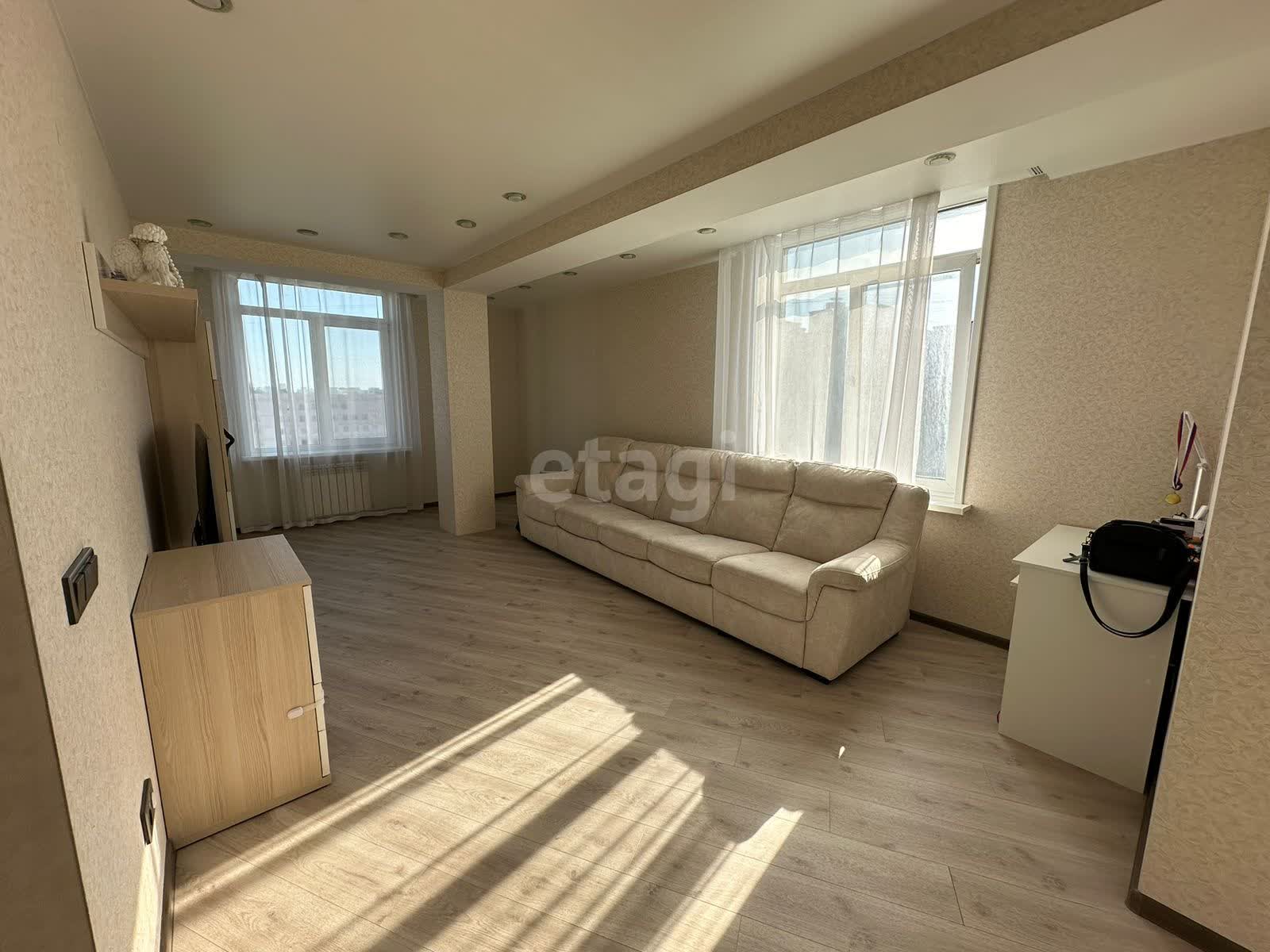 Продажа 2-комнатной квартиры, Южно-Сахалинск, Сахалинская область,  Южно-Сахалинск