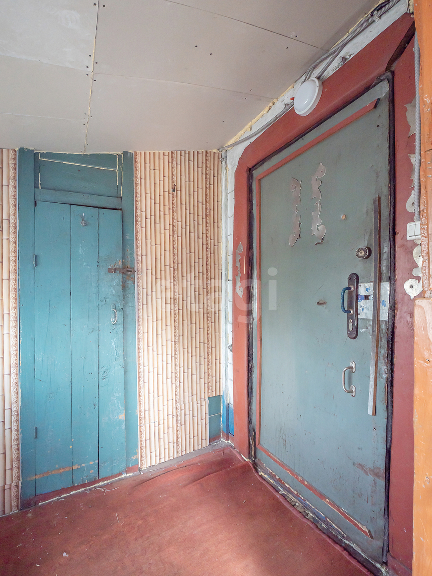 Продажа дома, 35м <sup>2</sup>, 4 сот., Улан-Удэ, Республика Бурятия,  Октябрьский