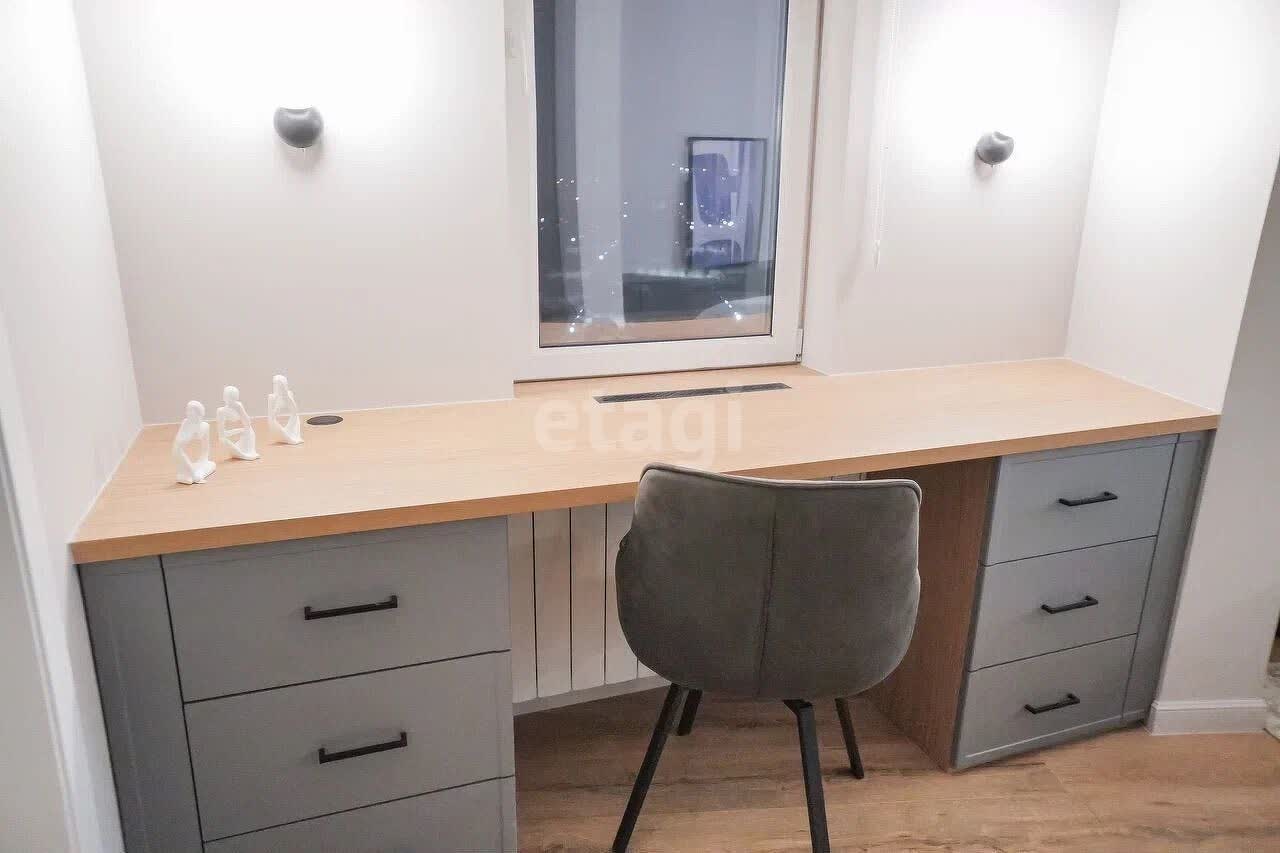 Продажа 3-комнатной квартиры, Улан-Удэ, Республика Бурятия,  Улан-Удэ