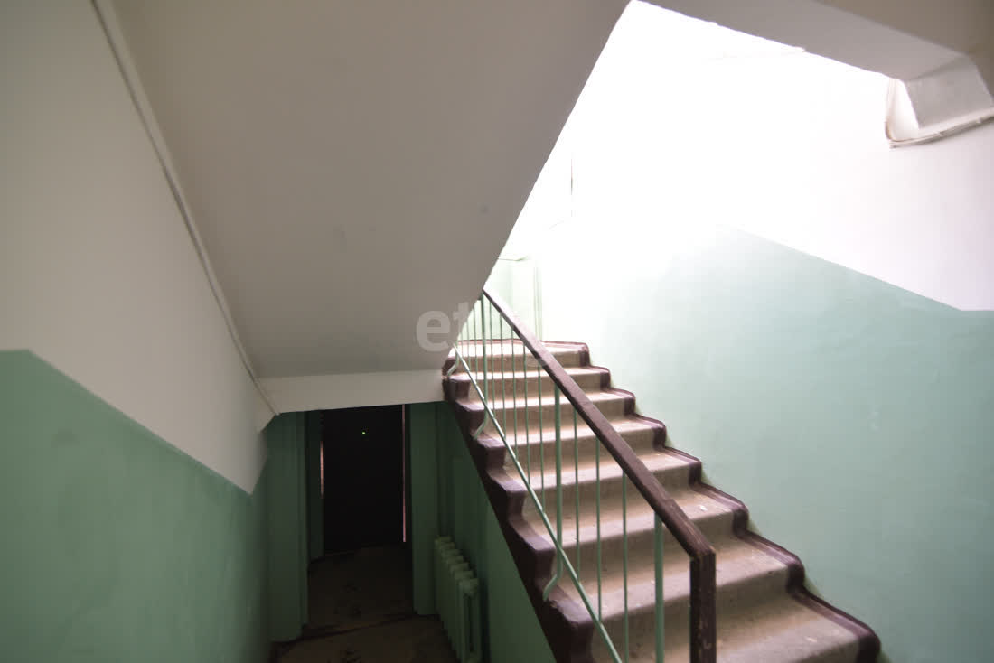 Продажа 2-комнатной квартиры, Южно-Сахалинск, Сахалинская область,  Южно-Сахалинск