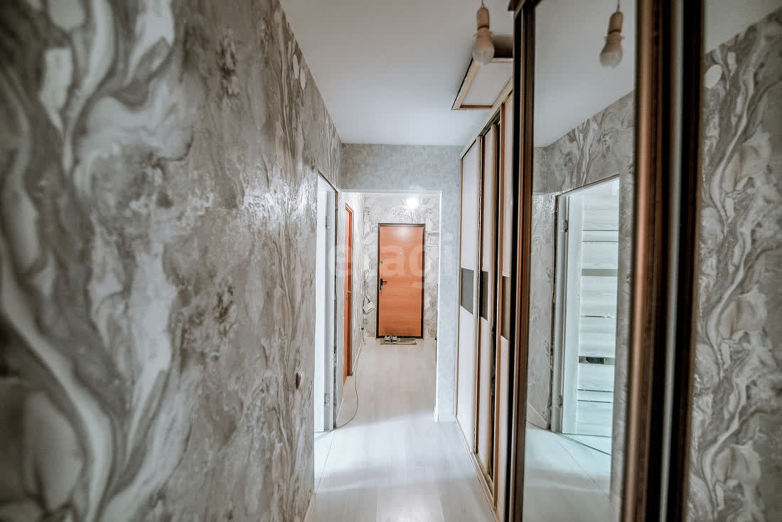 Продажа 2-комнатной квартиры, Южно-Сахалинск, Сахалинская область,  Южно-Сахалинск