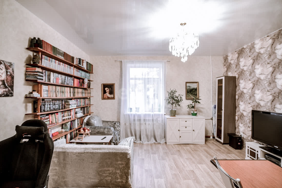 Продажа 3-комнатной квартиры, Южно-Сахалинск, Сахалинская область,  Южно-Сахалинск