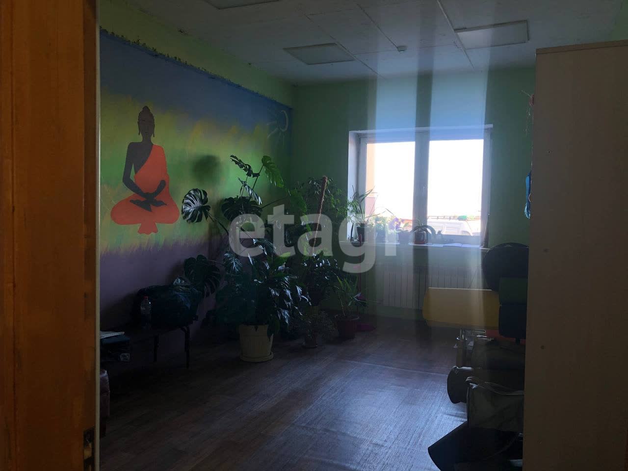 Продажа коммерческой недвижимости, 226м <sup>2</sup>, Улан-Удэ, Бурятия,  Улан-Удэ