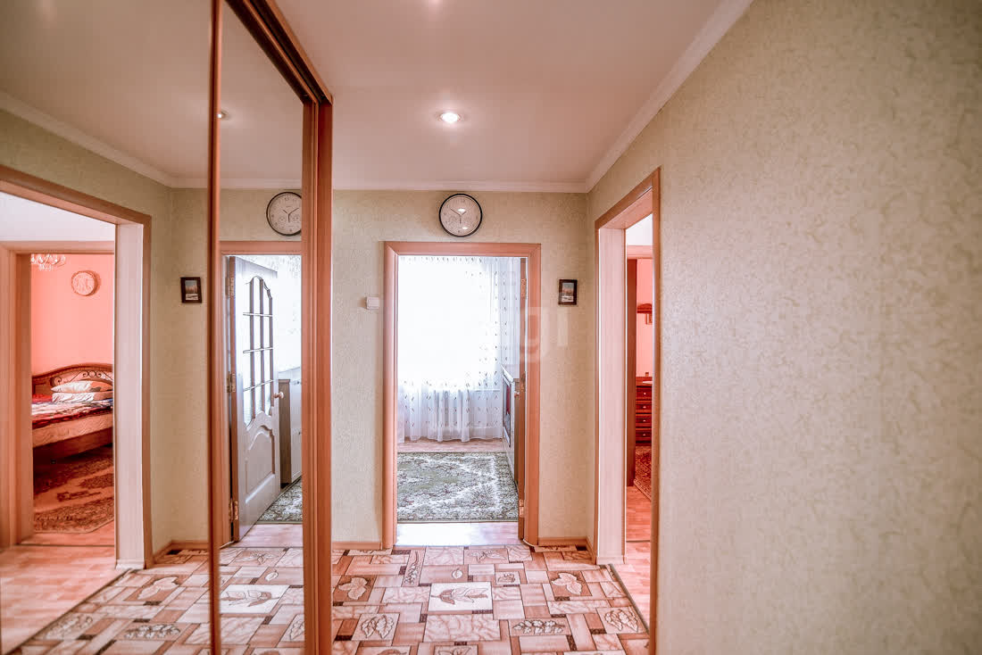 Продажа 4-комнатной квартиры, Южно-Сахалинск, Сахалинская область,  Южно-Сахалинск