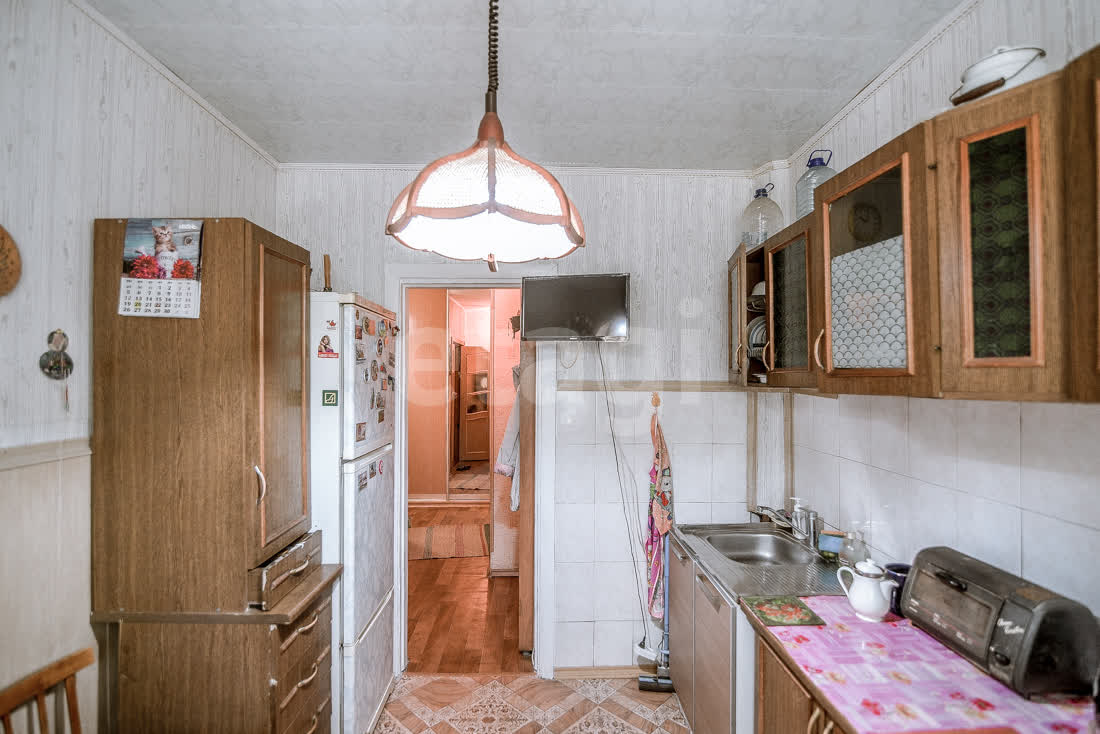 Продажа 2-комнатной квартиры, Южно-Сахалинск, Сахалинская область,  Южно-Сахалинск