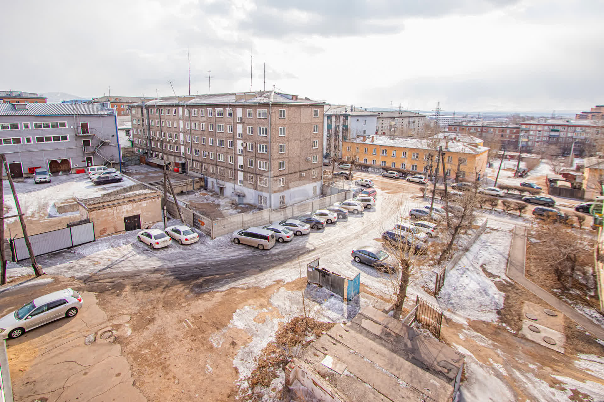 Продажа 3-комнатной квартиры, Улан-Удэ, Республика Бурятия,  Улан-Удэ