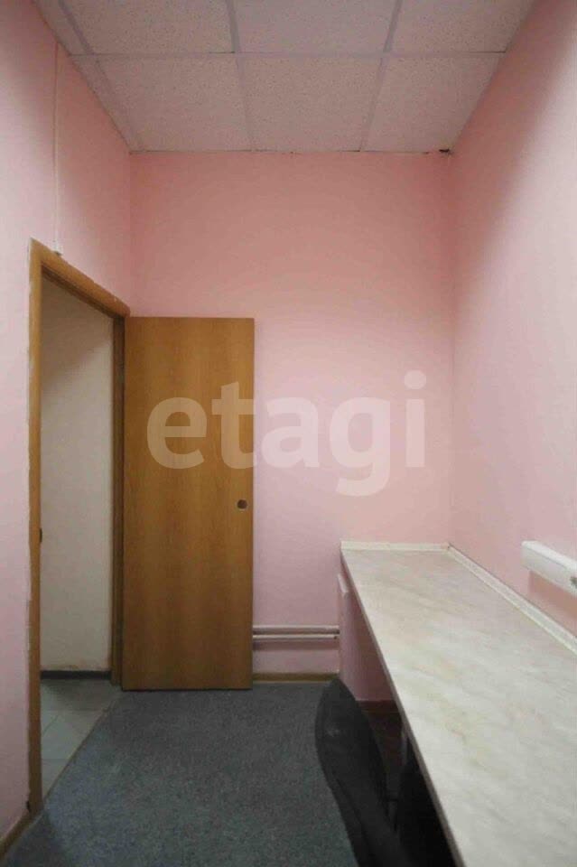 Продажа коммерческой недвижимости, 297м <sup>2</sup>, Новый Уренгой, Ямало-Ненецкий АО,  Новый Уренгой