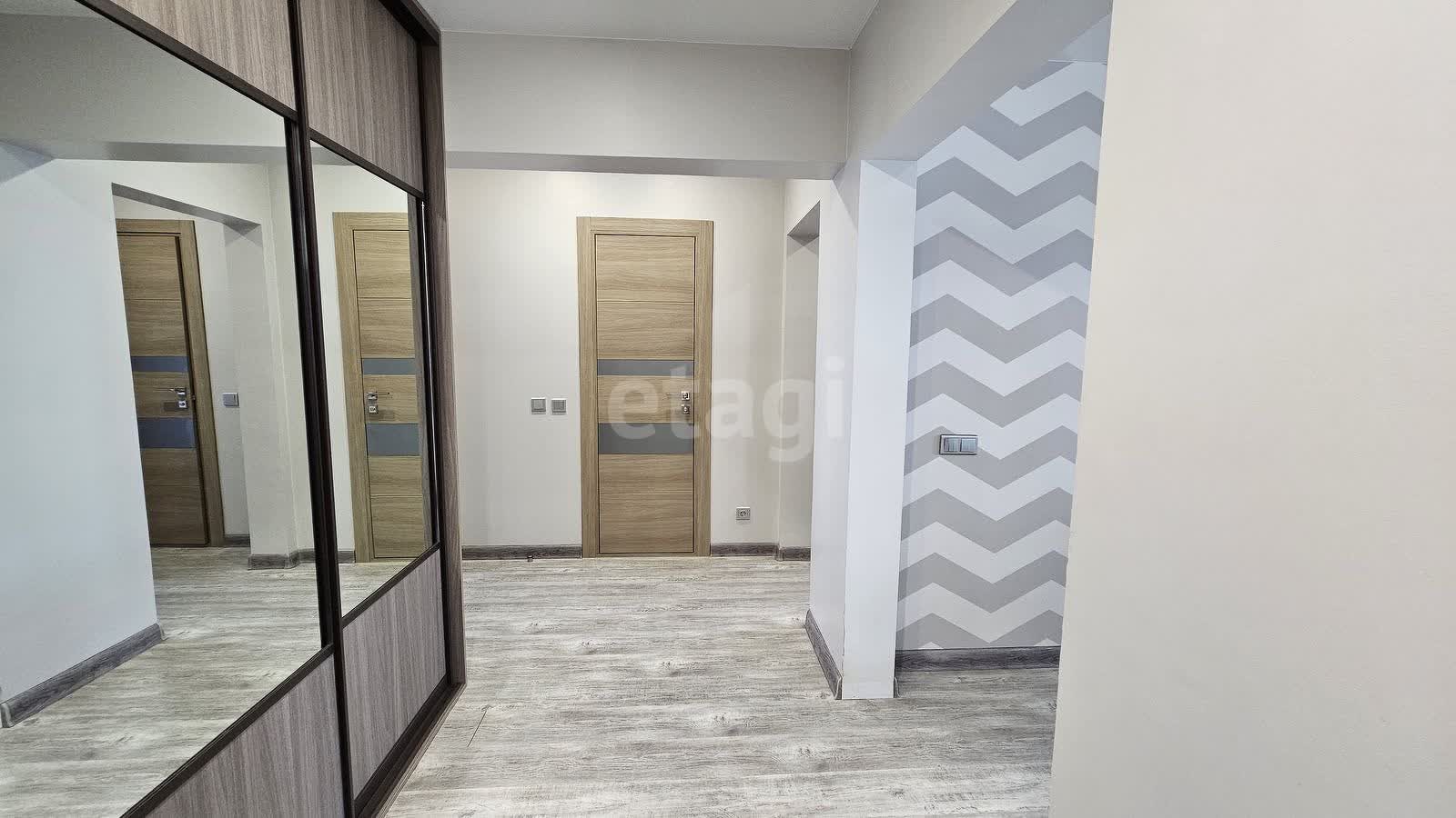 Продажа 3-комнатной квартиры, Южно-Сахалинск, Сахалинская область,  Южно-Сахалинск