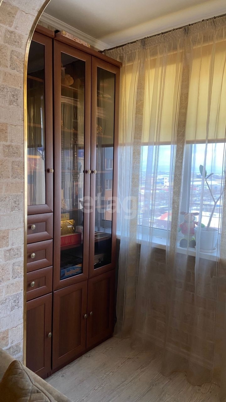 Продажа 3-комнатной квартиры, Южно-Сахалинск, Сахалинская область,  Южно-Сахалинск