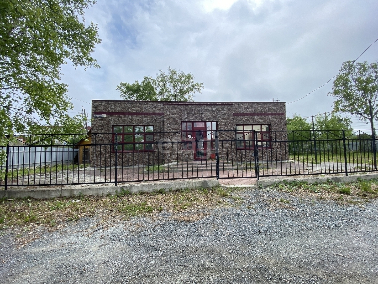 Продажа коммерческой недвижимости, 132м <sup>2</sup>, Южно-Сахалинск, Сахалинская область,  Южно-Сахалинск