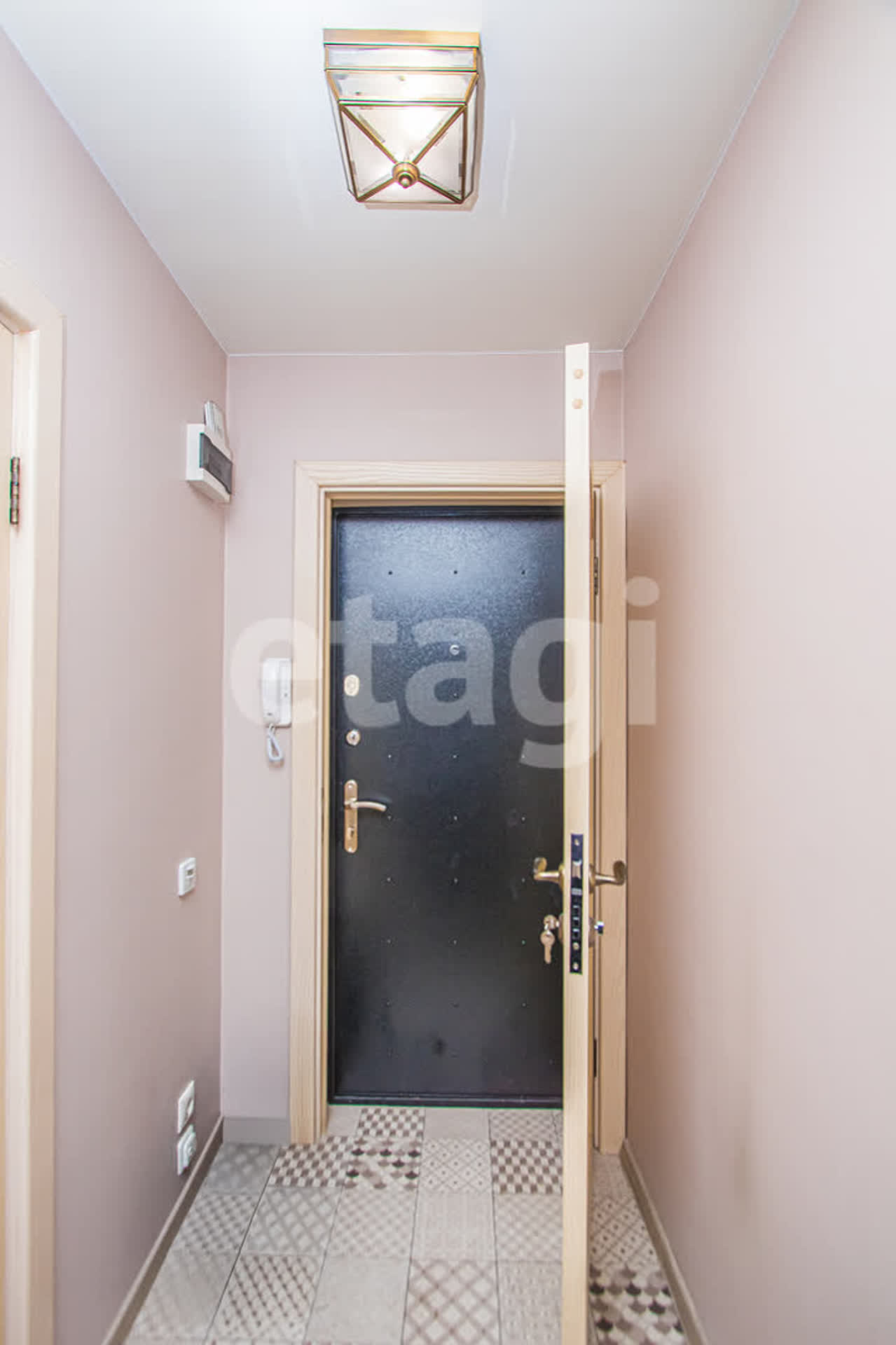 Продажа 3-комнатной квартиры, Улан-Удэ, Республика Бурятия,  Улан-Удэ