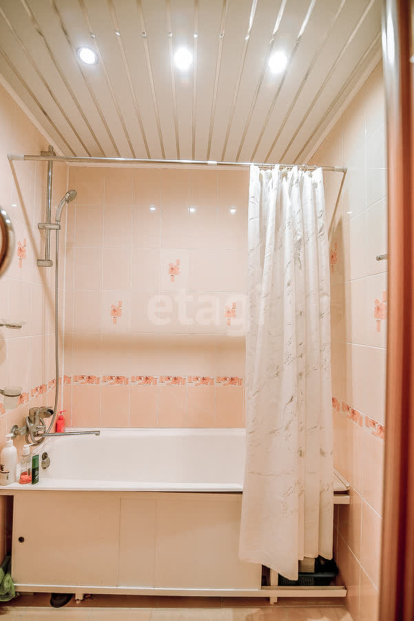 Продажа 3-комнатной квартиры, Южно-Сахалинск, Сахалинская область,  Южно-Сахалинск