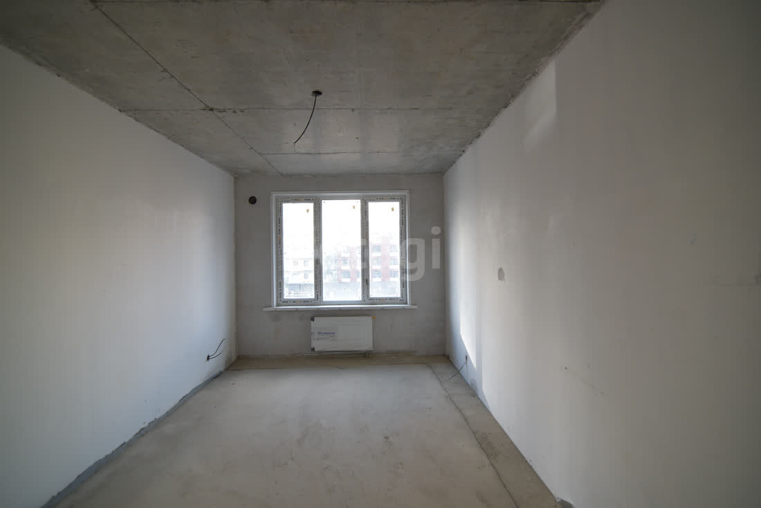 Продажа 4-комнатной квартиры, Южно-Сахалинск, Сахалинская область,  Южно-Сахалинск