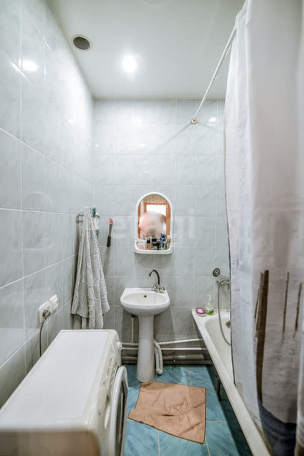 Продажа 2-комнатной квартиры, Южно-Сахалинск, Сахалинская область,  Южно-Сахалинск