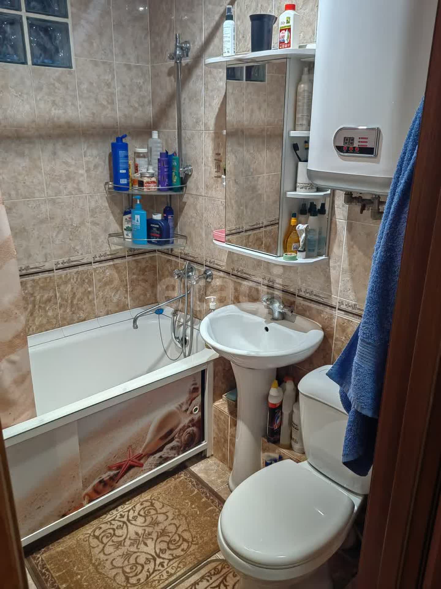 Продажа 2-комнатной квартиры, Южно-Сахалинск, Сахалинская область,  Южно-Сахалинск