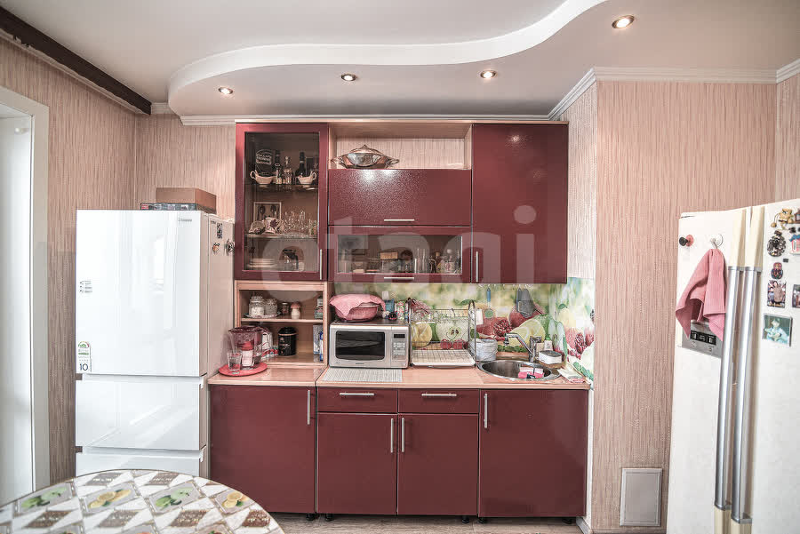 Продажа 3-комнатной квартиры, Южно-Сахалинск, Сахалинская область,  Южно-Сахалинск