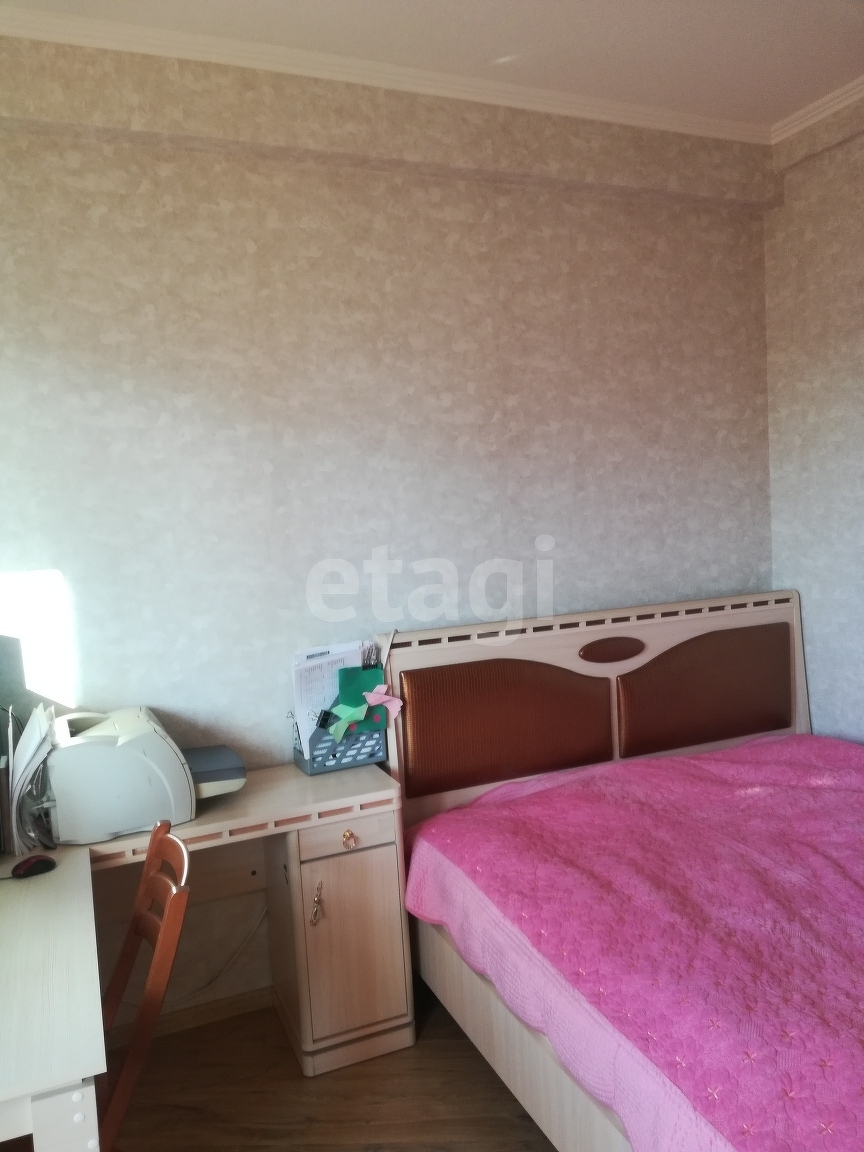 Продажа 2-комнатной квартиры, Южно-Сахалинск, Сахалинская область,  Южно-Сахалинск