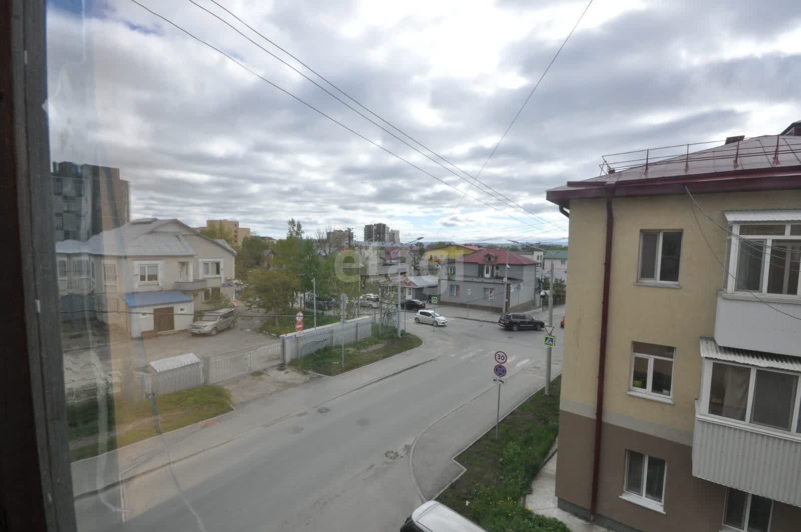 Продажа 2-комнатной квартиры, Южно-Сахалинск, Сахалинская область,  Южно-Сахалинск