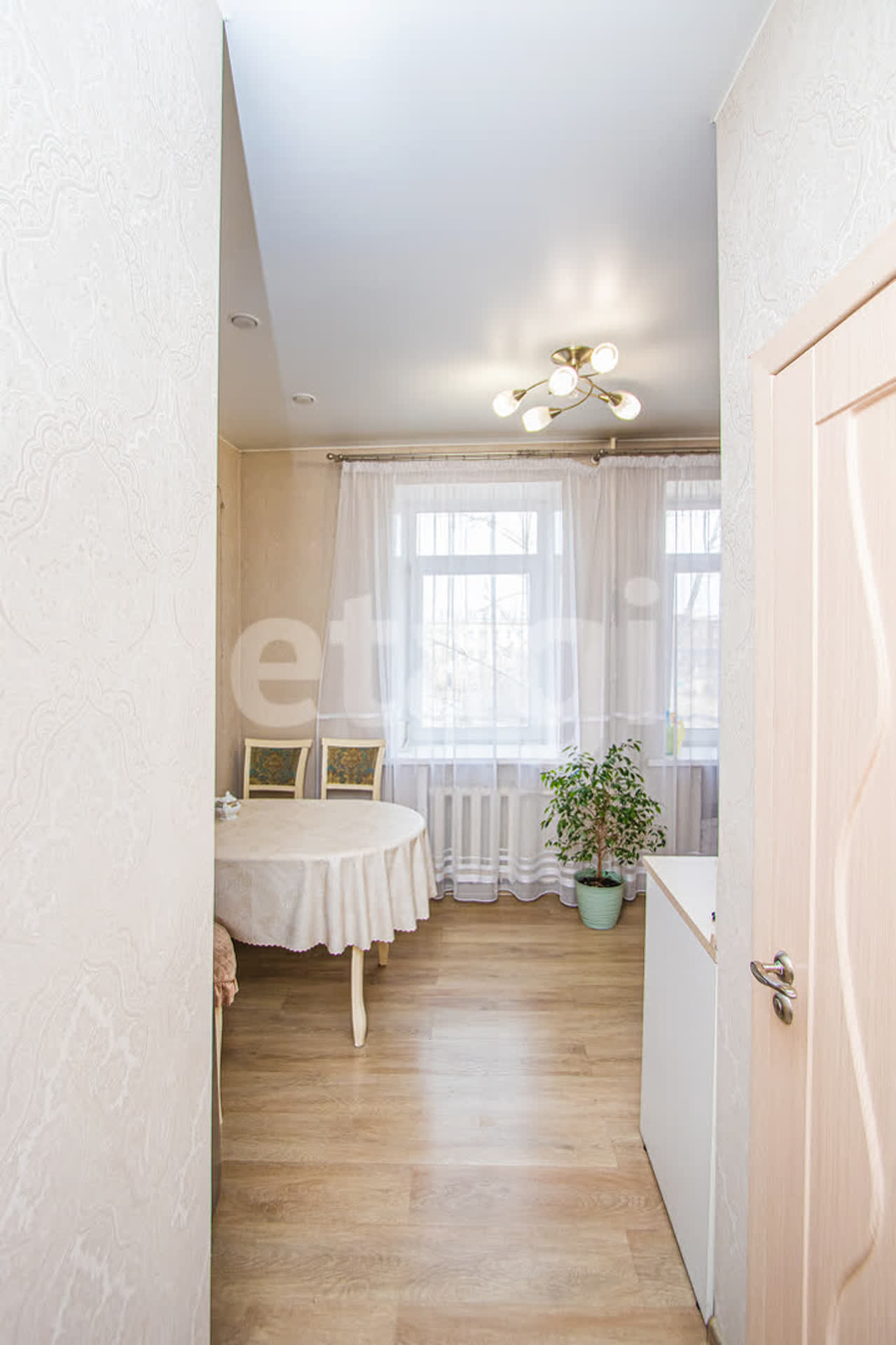 Продажа 3-комнатной квартиры, Улан-Удэ, Республика Бурятия,  Улан-Удэ