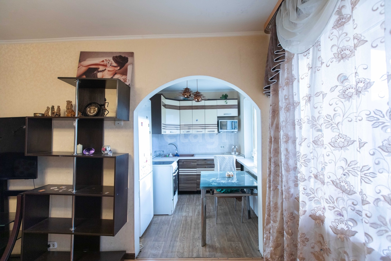 Продажа 2-комнатной квартиры, Южно-Сахалинск, Сахалинская область,  Южно-Сахалинск