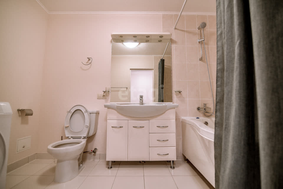 Аренда 2-комнатной квартиры, Южно-Сахалинск, Сахалинская область,  Южно-Сахалинск