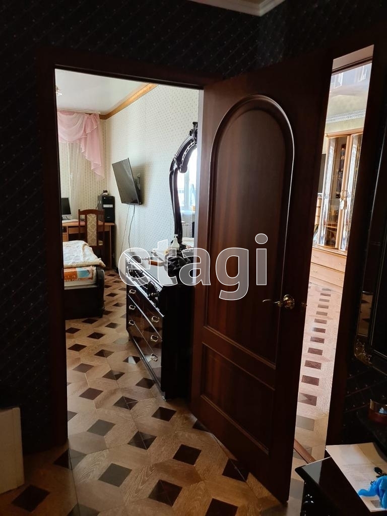 Продажа 2-комнатной квартиры, Южно-Сахалинск, Сахалинская область,  Южно-Сахалинск