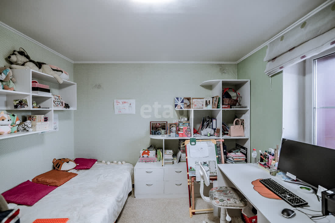 Продажа 3-комнатной квартиры, Южно-Сахалинск, Сахалинская область,  Южно-Сахалинск