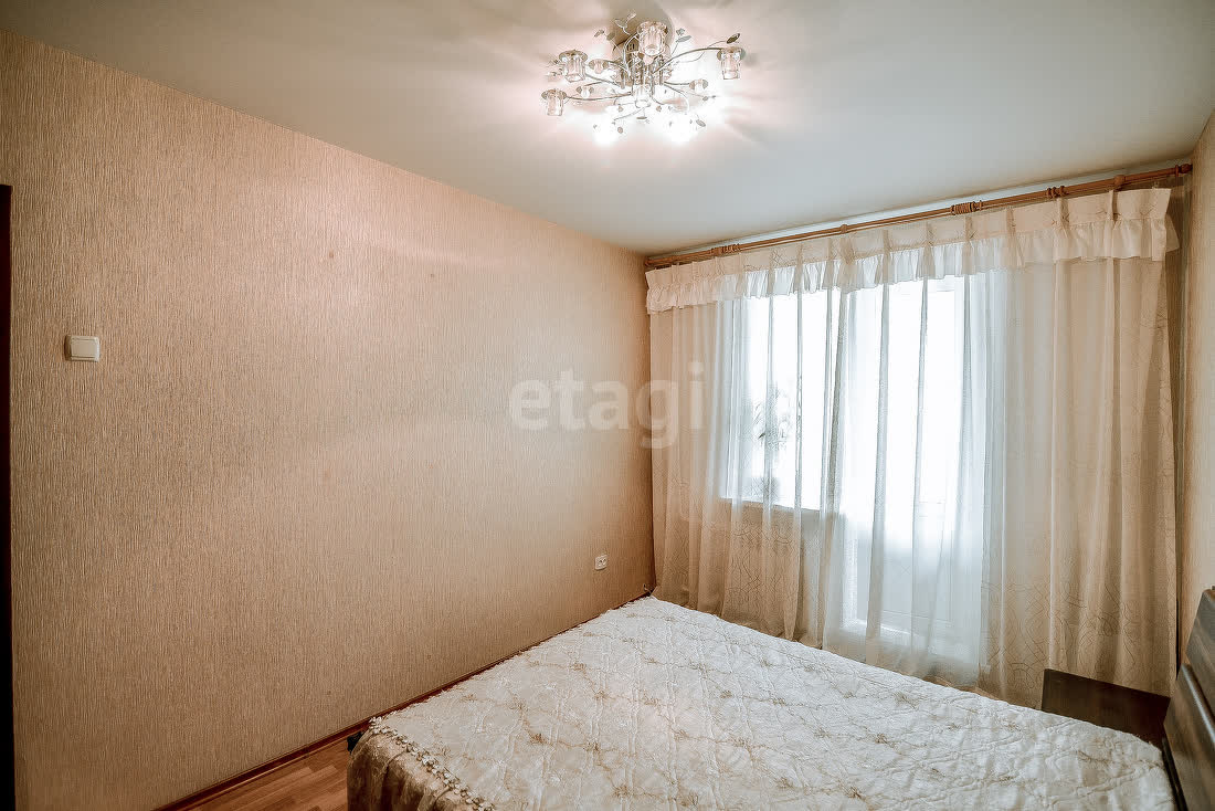 Продажа 4-комнатной квартиры, Южно-Сахалинск, Сахалинская область,  Южно-Сахалинск