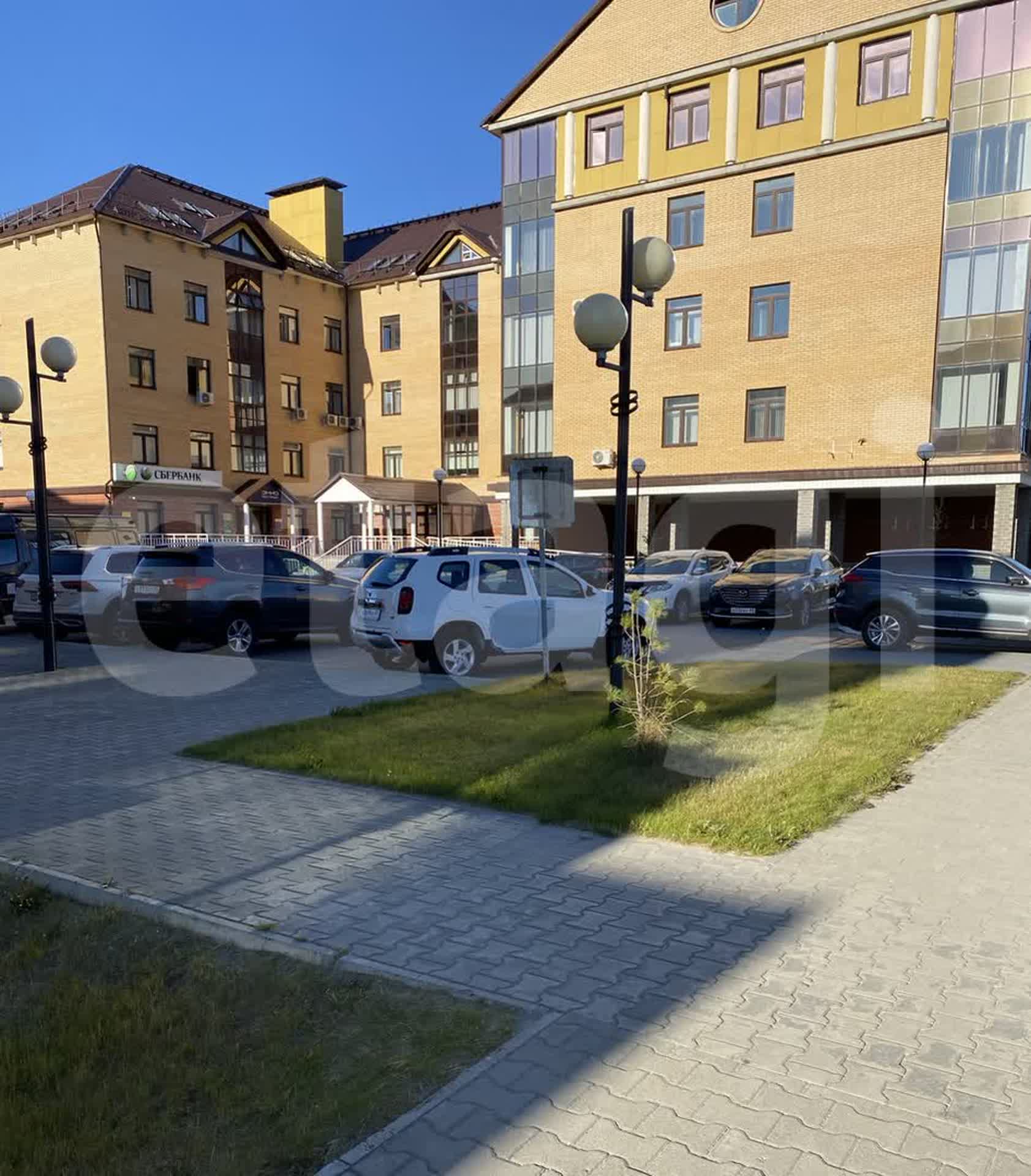 Продажа коммерческой недвижимости, 437м <sup>2</sup>, Новый Уренгой, Ямало-Ненецкий АО,  Новый Уренгой