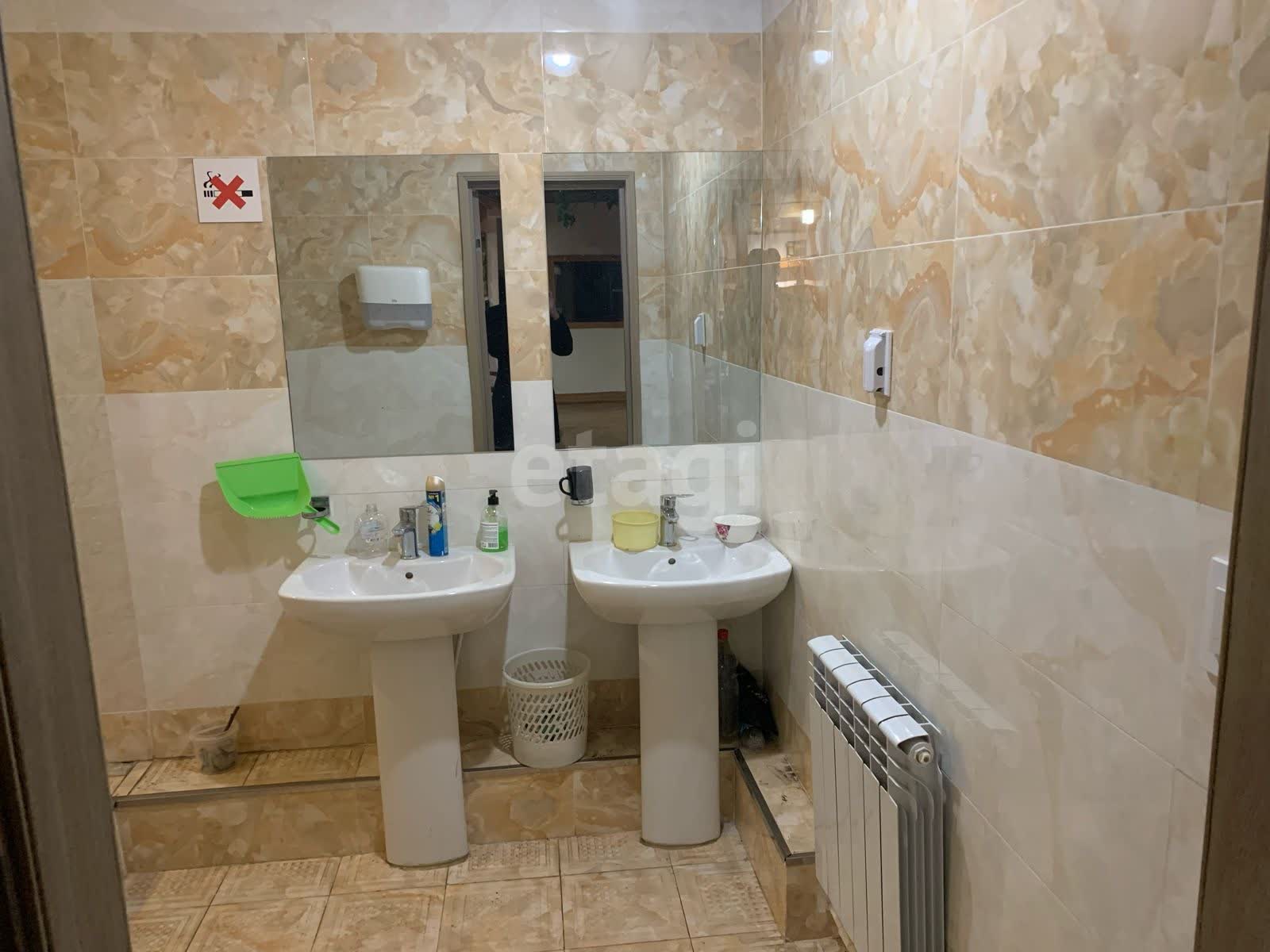 Продажа коммерческой недвижимости, 621м <sup>2</sup>, Южно-Сахалинск, Сахалинская область,  Южно-Сахалинск