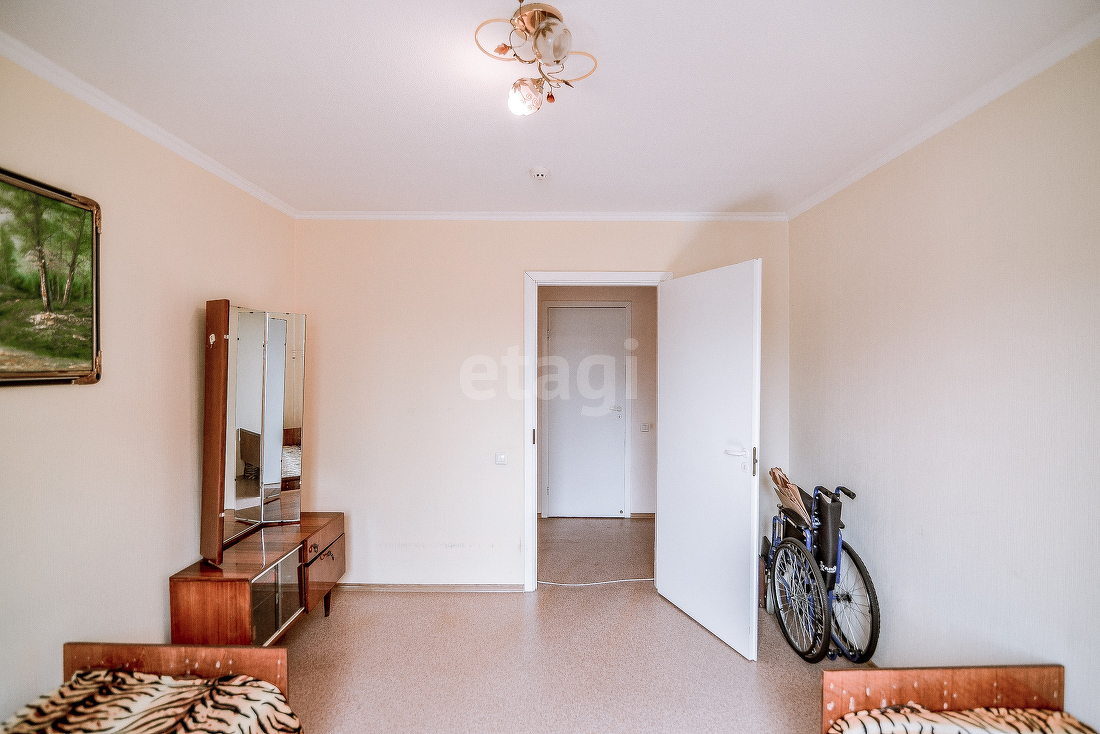 Продажа 3-комнатной квартиры, Южно-Сахалинск, Сахалинская область,  Южно-Сахалинск