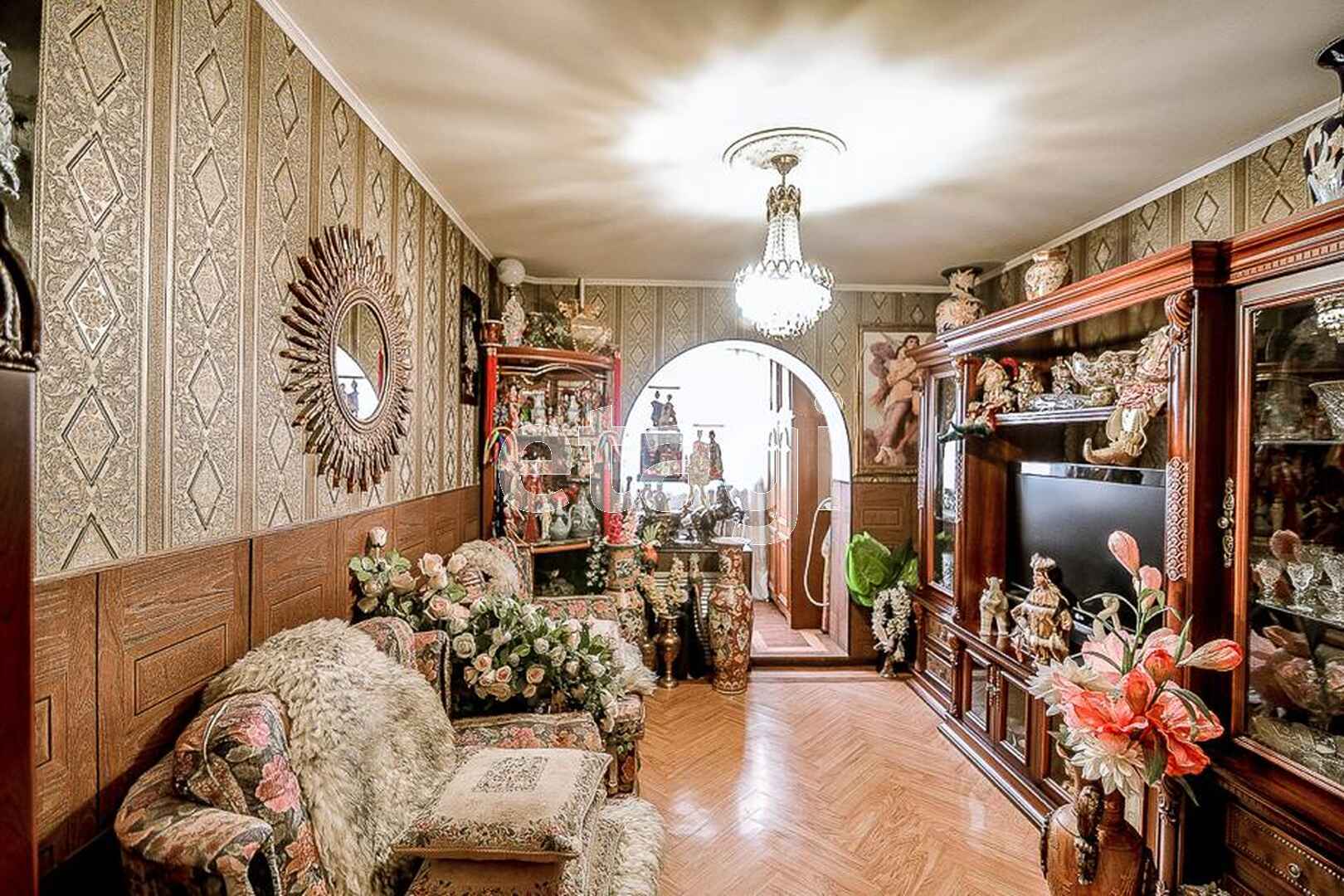 Продажа 6-комнатной квартиры, Южно-Сахалинск, Сахалинская область,  Южно-Сахалинск