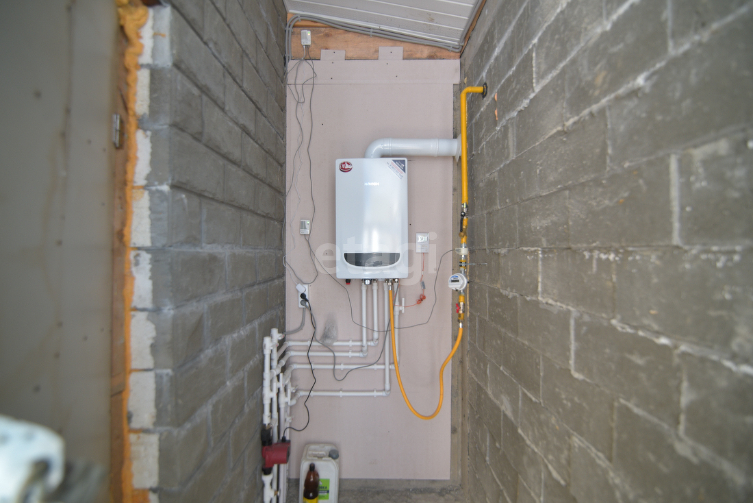 Продажа 3-комнатной квартиры, Южно-Сахалинск, Сахалинская область,  Южно-Сахалинск