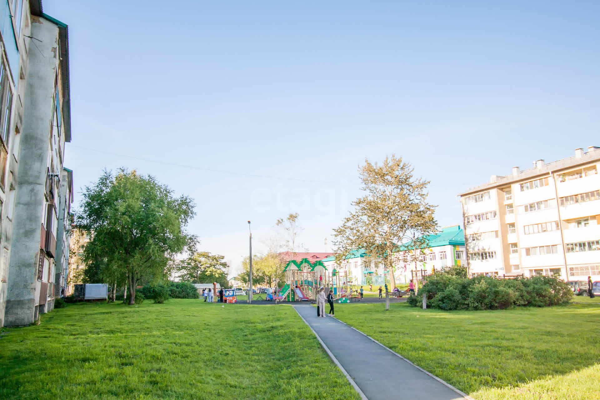 Продажа 2-комнатной квартиры, Южно-Сахалинск, Сахалинская область,  Южно-Сахалинск