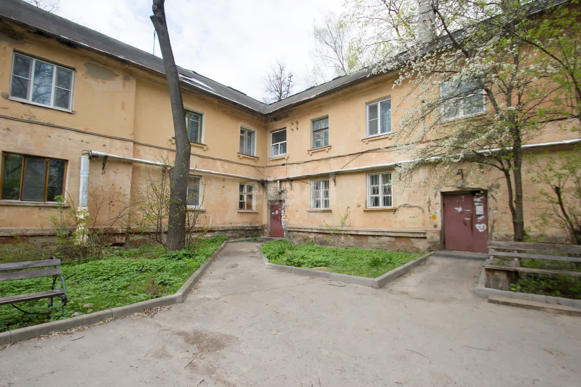 Продажа 4-комнатной квартиры, Калуга, Карла Либкнехта,  34