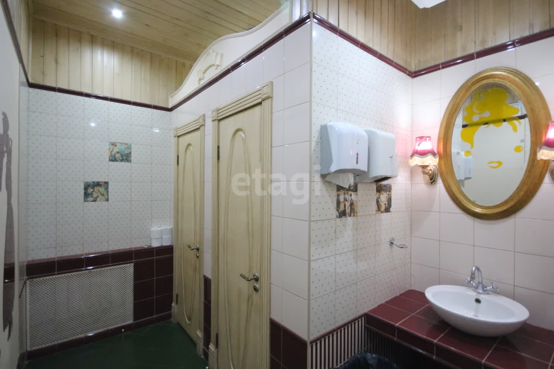 Аренда коммерческой недвижимости, 397м <sup>2</sup>, Новый Уренгой, Ямало-Ненецкий АО,  Новый Уренгой