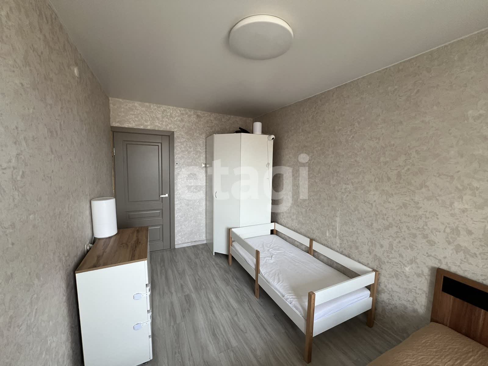 Продажа 3-комнатной квартиры, Улан-Удэ, Республика Бурятия,  Улан-Удэ