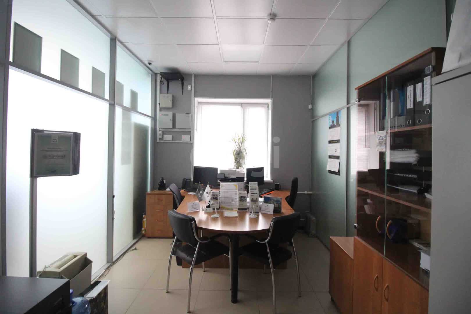 Продажа коммерческой недвижимости, 383м <sup>2</sup>, Новый Уренгой, Ямало-Ненецкий АО,  Новый Уренгой